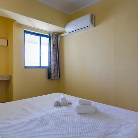 Appartement Lovelystay - Sunny Apartment In Praia Da Rocha Portimão